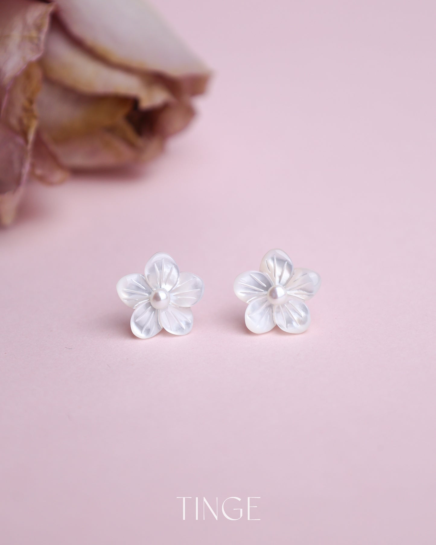 Full Bloom Earrings Mini