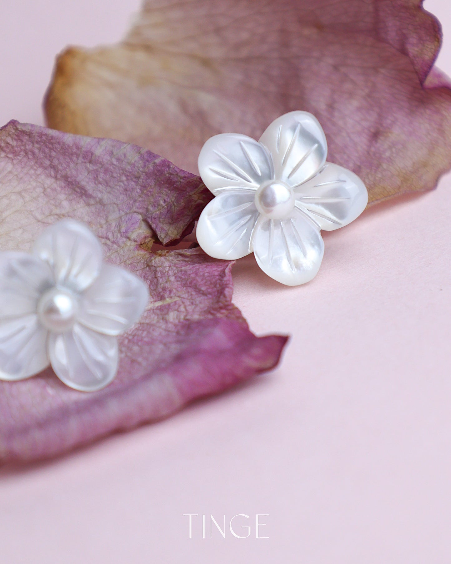 Full Bloom Earrings Mini