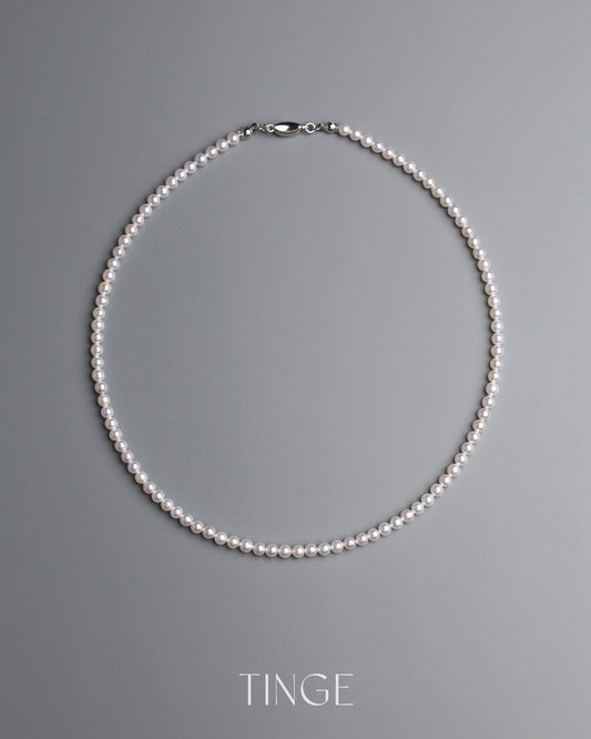 Dainty Pearl Necklace
