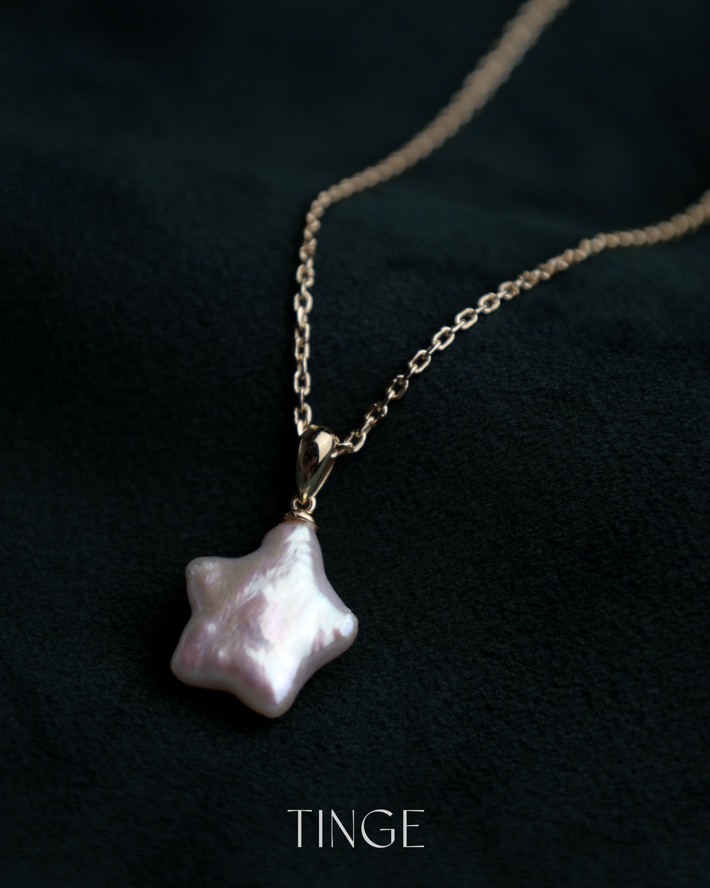 Twinkle Pearl Pendant Necklace