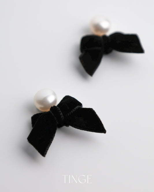 Two-way Velvet Pearl Earrings