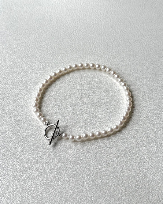 Dainty Pearl Bracelet